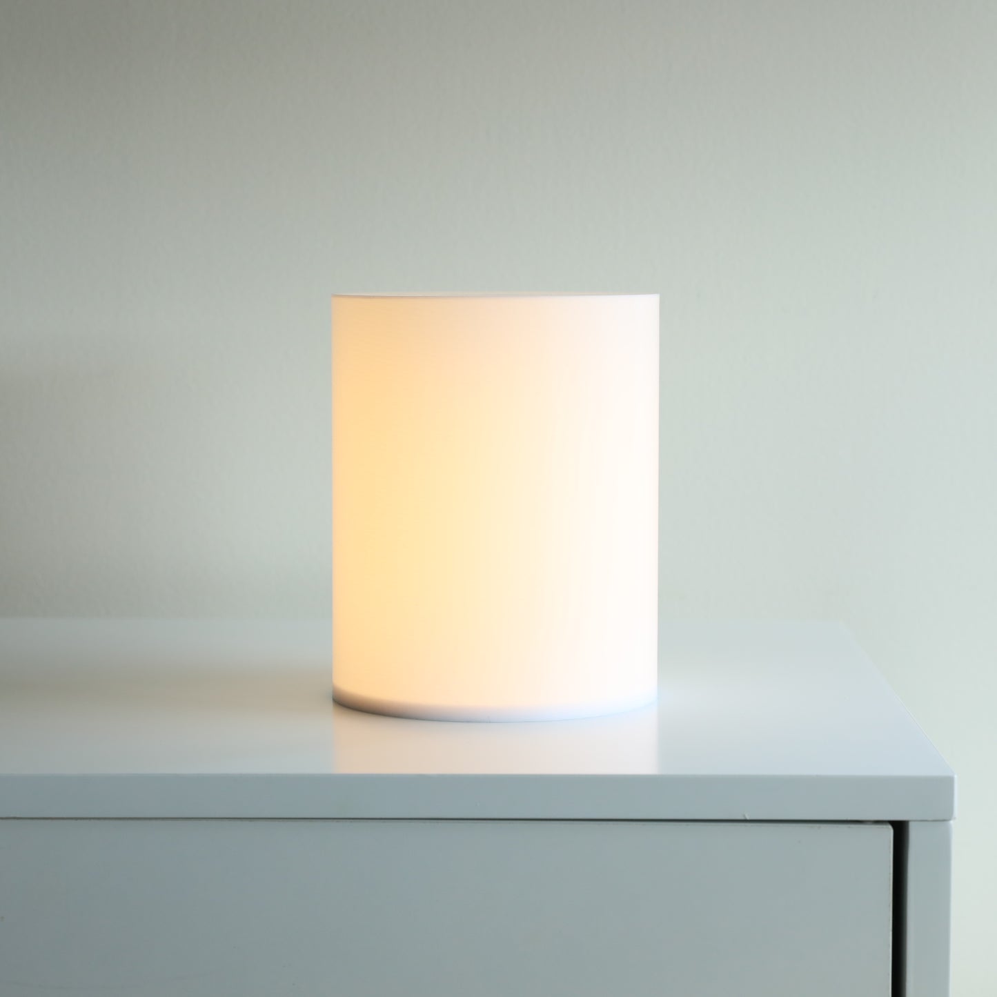 The Monolight: Dimmable Rechargeable Eco-Friendly Touch Table Lamp