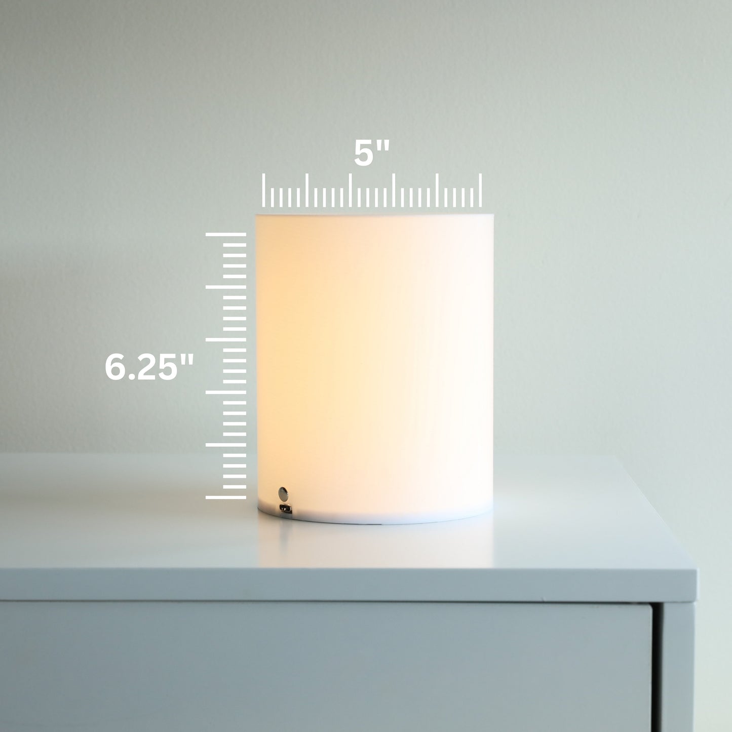 The Monolight: Dimmable Rechargeable Eco-Friendly Touch Table Lamp